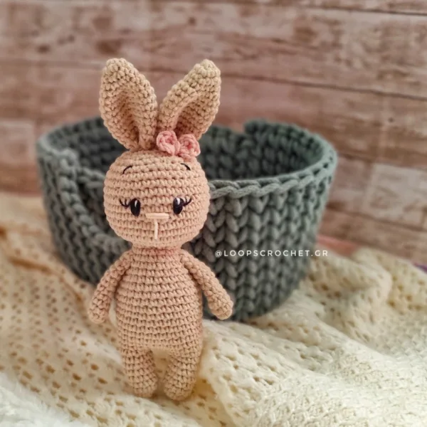 amigurumi-mpez-kounelaki-kouklaki-koritsi-loutrina-zoakia-loopscrochet.gr-5