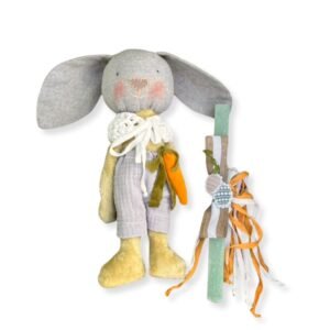 λαμπάδα με λούτρινο γκρι λαγουδάκι