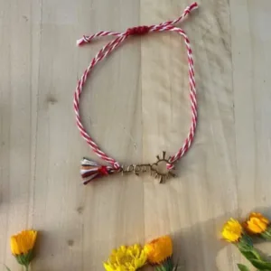 Μαρτάκι ''Μάρτης'' με φουντίτσα