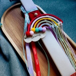 παιδική λαμπάδα με όνομα ουράνιο τόξο