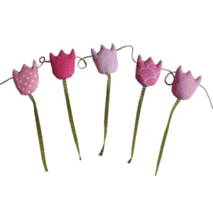 Γιρλάντα με Υφασμάτινες Τουλίπες