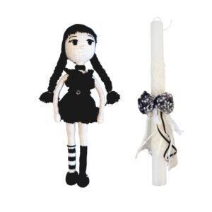 Σετ λαμπάδα με πλεκτή κούκλα με μαύρο φόρεμα