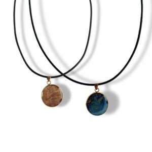 Κολιέ με μενταγιόν από υγρό γυαλί σε διάφορα σχέδια & αποχρώσεις