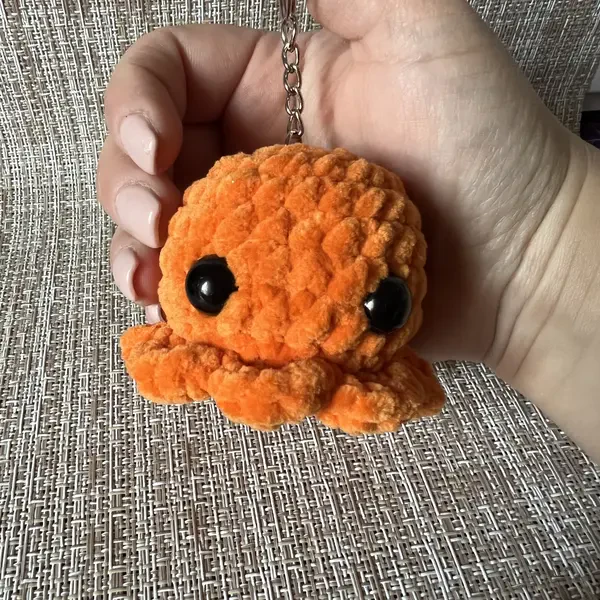 paixnidi-xtapodi-amigurumi-portokali-handydreamsbyan