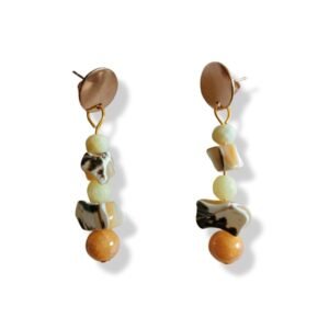 Χειροποίητα κρεμαστά τρυπητά σκουλαρίκια με όστρακα