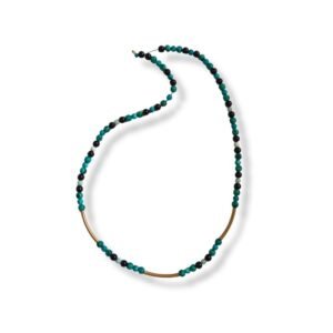 Χειροποίητο κολιέ με ημιπολύτιμες πέτρες χαολίτη και ατσάλι