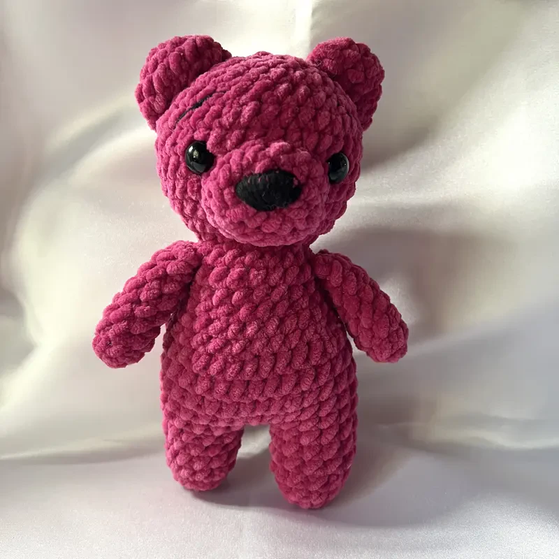 paixnidi-arkouda-rose-amigurumi-1-handydreamsbyan