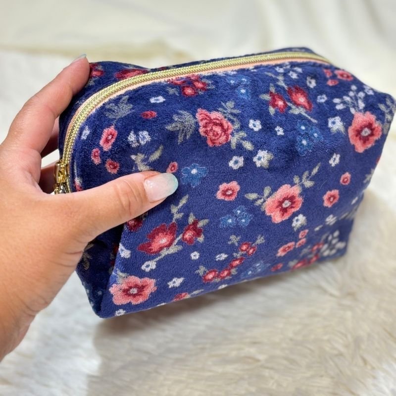 10-neseser medium-velour blue flowers (2)