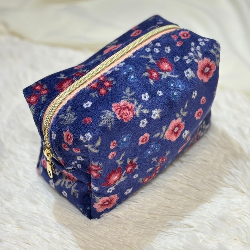 10-neseser medium-velour blue flowers (3)