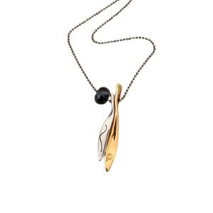 Κολιέ γούρι 2026 δίχρωμο σε αλυσίδα gun metal