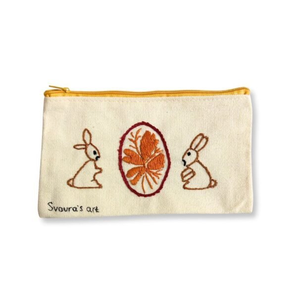 Υφασμάτινo νεσεσέρ Κεντημένο με λαγουδάκια