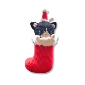 Πλεκτό χριστουγεννιάτικο στολίδι γατούλα σε κάλτσα