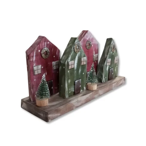 Χριστουγεννιάτικο χωριό με ξύλινα σπιτάκια