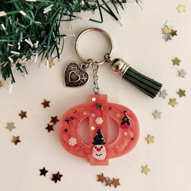 mprelok-monogramma-xristougenniatiko8-ygro-gyali-glassy-dreams