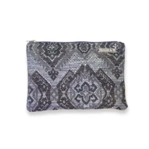 Τσαντάκι/ Νεσεσέρ τύπου υφαντό (27x20εκ.)