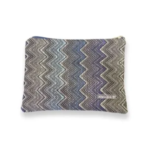 Τσαντάκι/ Νεσεσέρ τύπου υφαντό Ζικ ζακ (27x20εκ.)