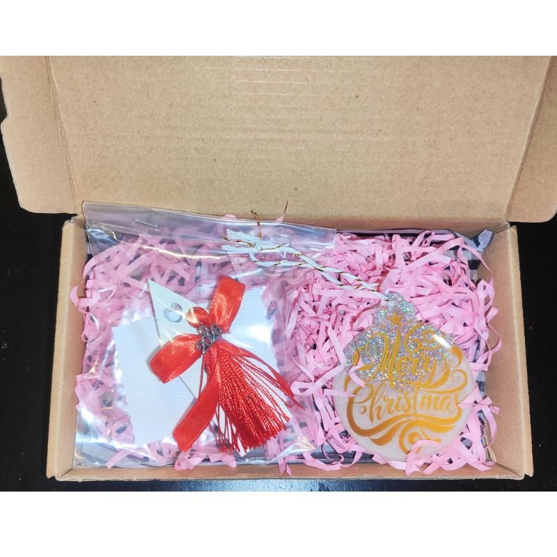 set-goyri-me-xristoygenniatiko-stolidi-ygro-gyali (5)