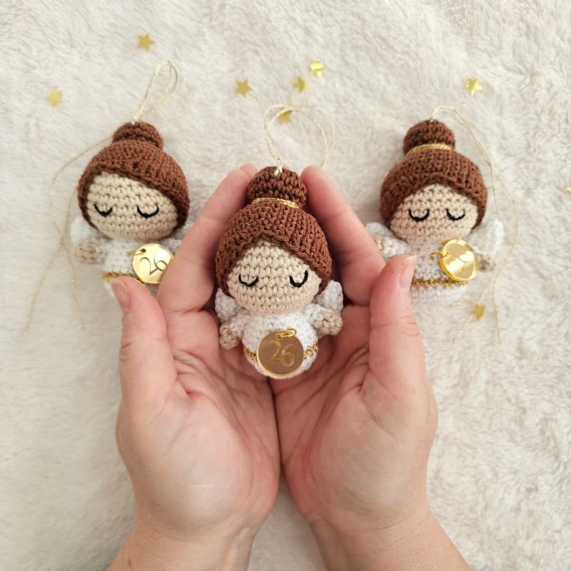 stolidi-plekto-gouri-aggelaki-hook-loop (2)