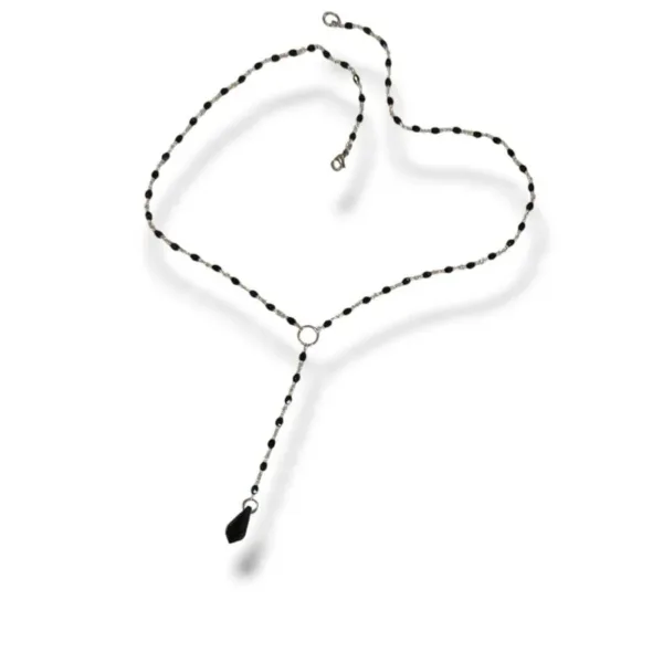 Χειροποίητο ροζάριο με μαύρα κρύσταλλα.