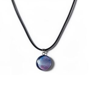 Κολιέ με μενταγιόν από υγρό γυαλί Sky Collection