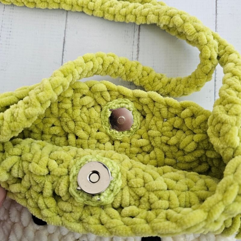 Lampada-plekto-tsantaki-provataki-Hook-Loop (4)