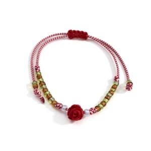 Μαρτάκι βραχιολάκι με κόκκινο τριανταφυλλάκι και χάντρες