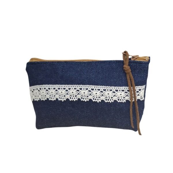 Χειροποίητο τζιν νεσεσέρ με δαντέλα