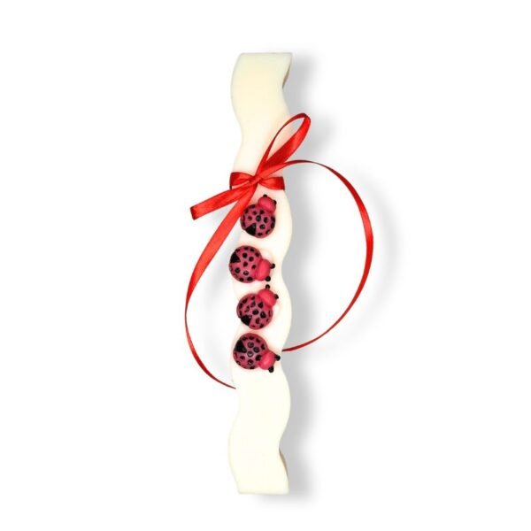 Λαμπάδα από κερί σόγιας με πασχαλίτσες