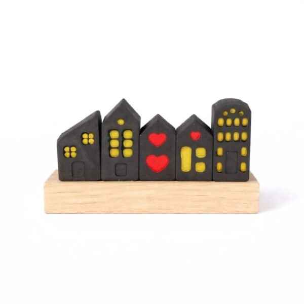 Μοντέρνο Διακοσμητικό με Μαύρα Σπιτάκια & Κόκκινες Καρδιές