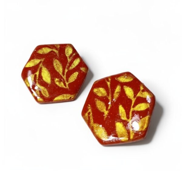 Σκουλαρίκια πολύγωνα μπορντώ με χρυσά φύλλα