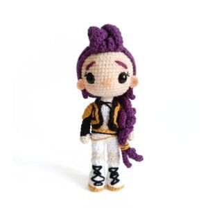 Πλεκτή κούκλα amigurumi Pop Star μωβ 18εκ