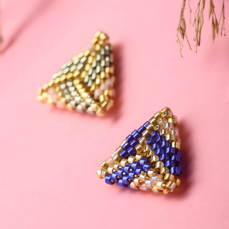 6EW8V39121-The-Gem-Stories-Miyuki-Triangle-Stud-Earrings-Shoot