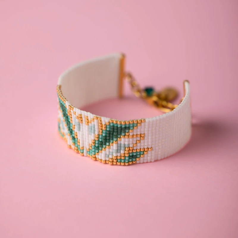 7C2L39583-The-Gem-Stories-Miyuki-Loom-Stitched-Swan-Bracelet-in-Green-Shades