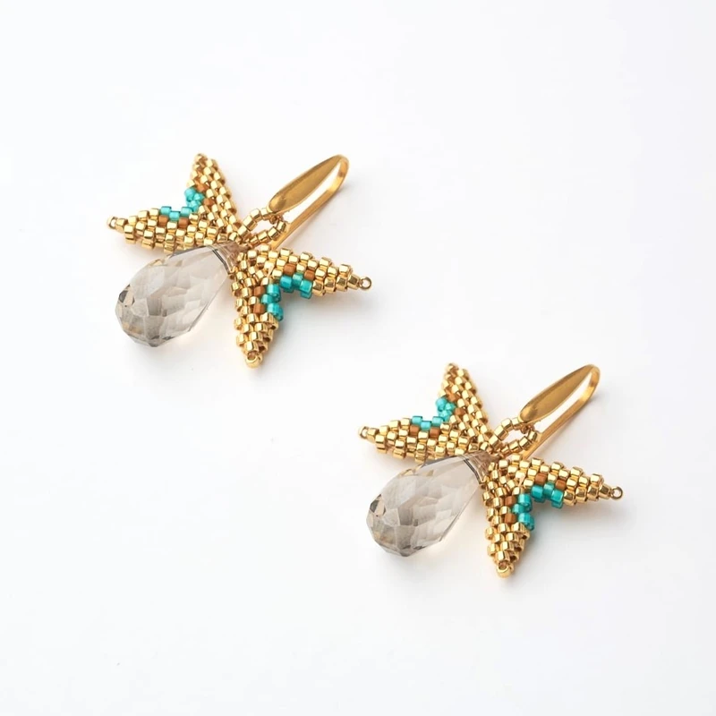 D2LV41637-The-Gem-Storis-Miyuki-Butterfly-Earrings-with-Drop