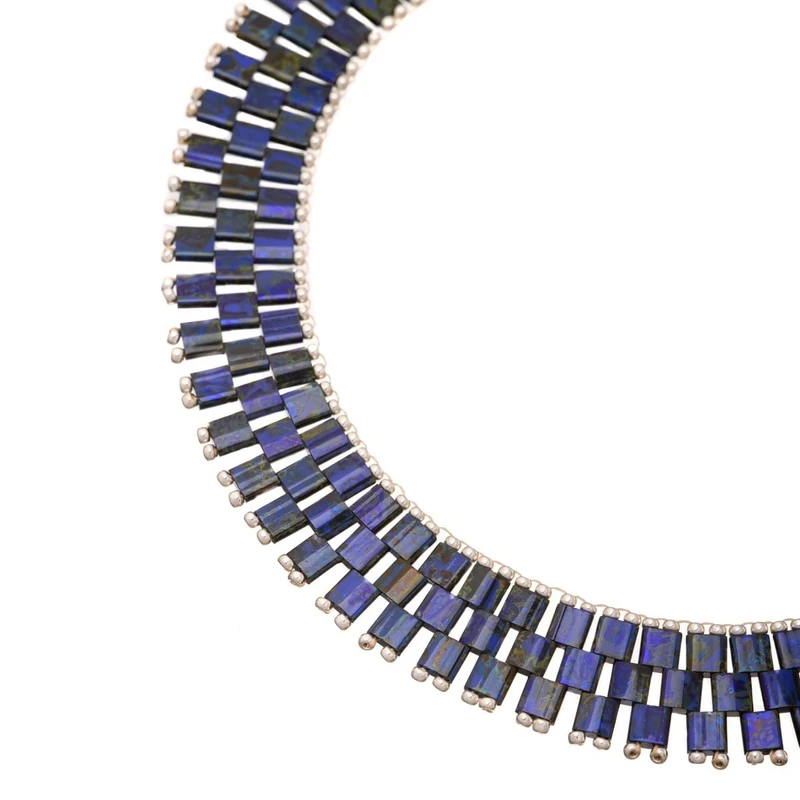 G64D40327-The-Gem-Stories-Miyuki-Necklace-Lapis-Lazuli-Close-Up