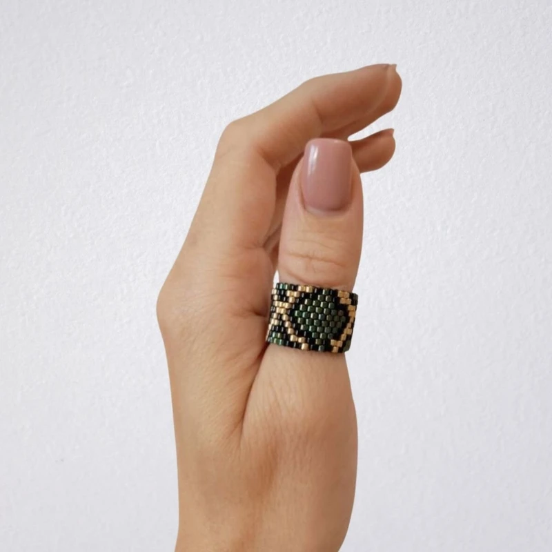 ZLVJ40358-The-Gem-Stories-Miyuki-Ring-Aurora