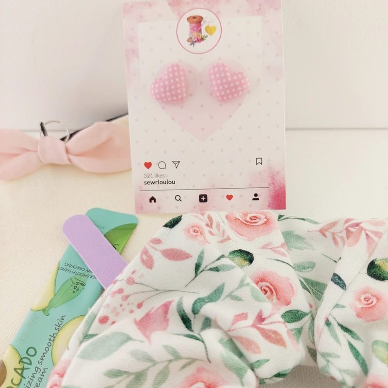 teacher-pink-floral-sew-rloulou-111