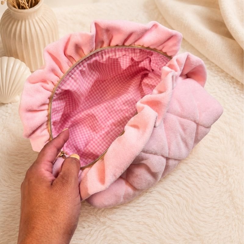 neseser-velour-volan-roz-dphandmade (3)