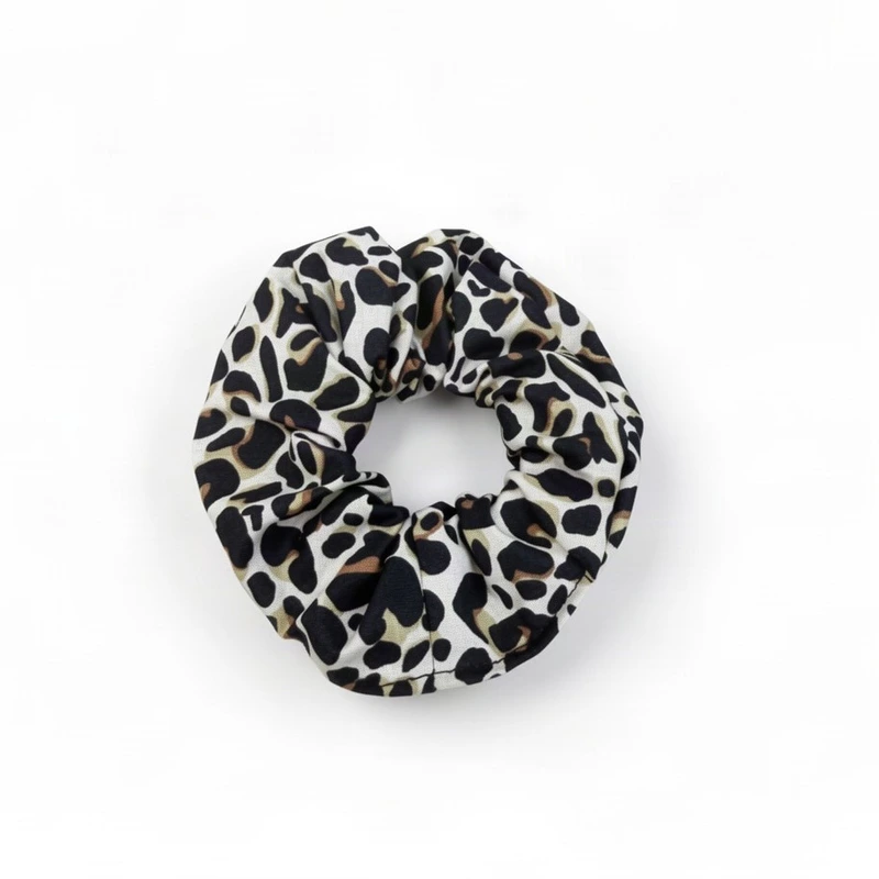 scrunchie-leopar-set-joanna
